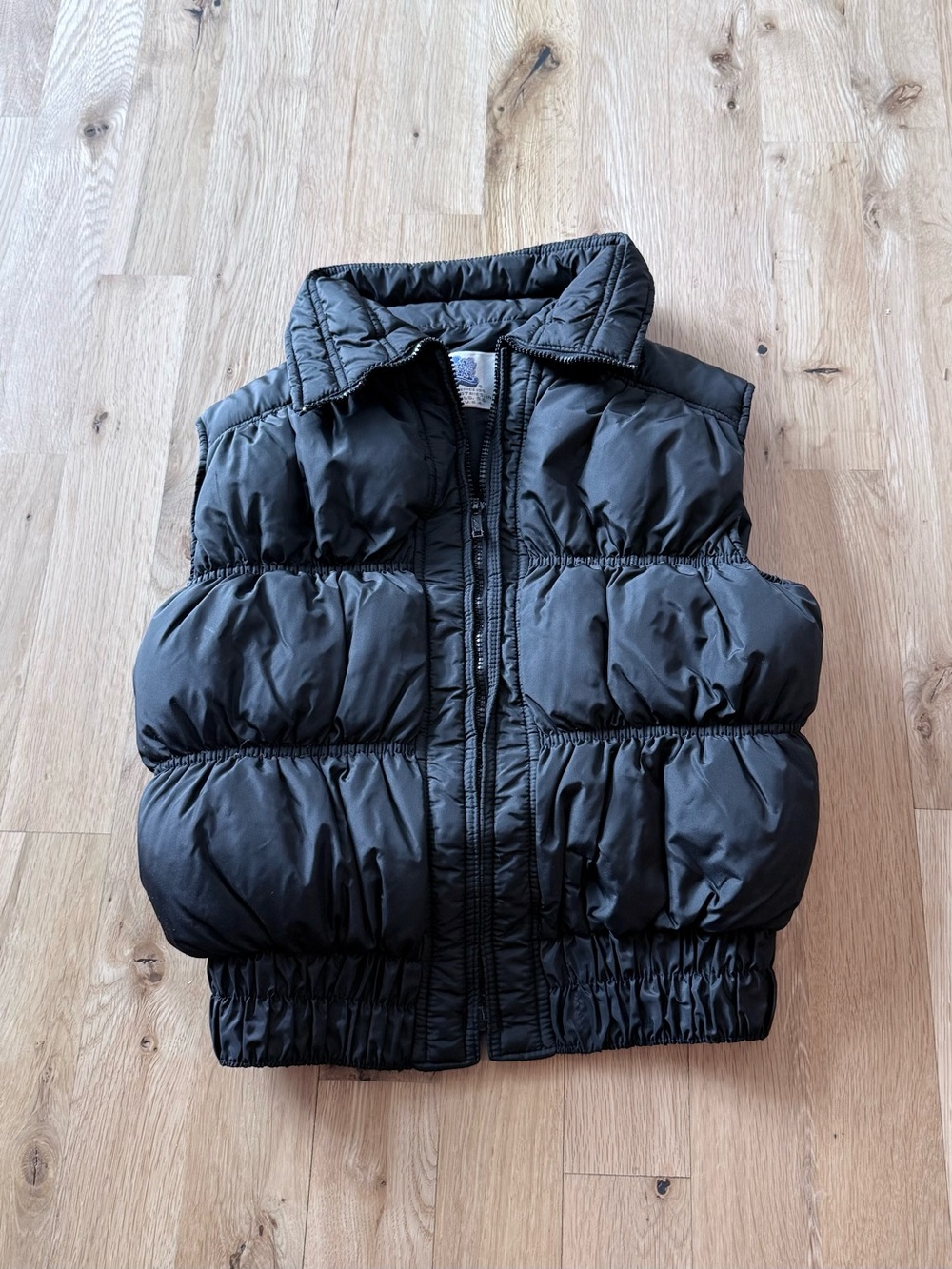 Women’s vintage puffer vest